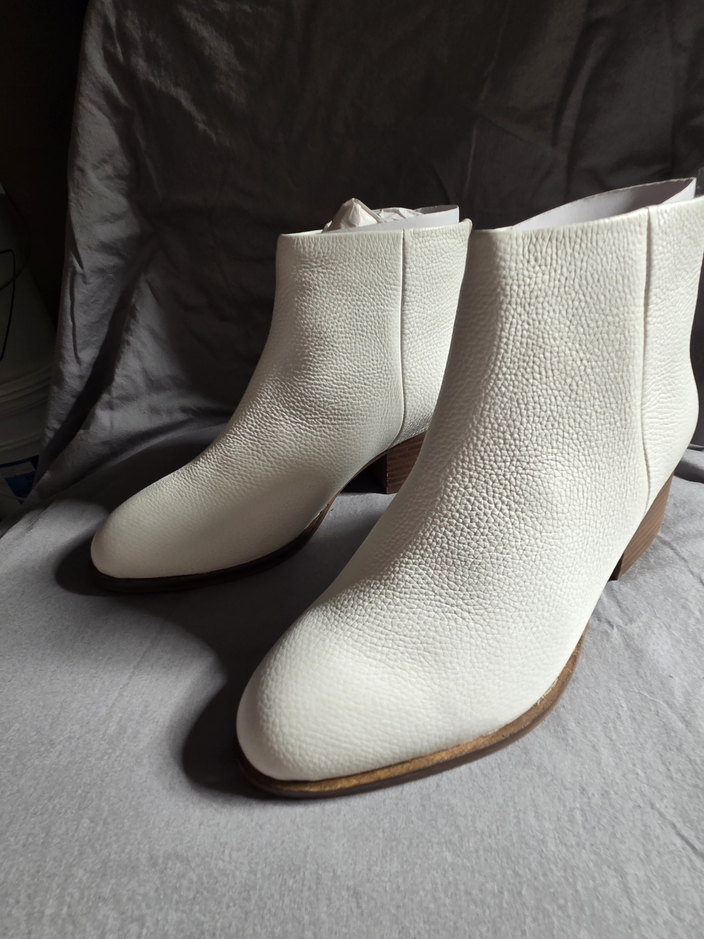 Seychelles White Textured Leather Ankle Boots